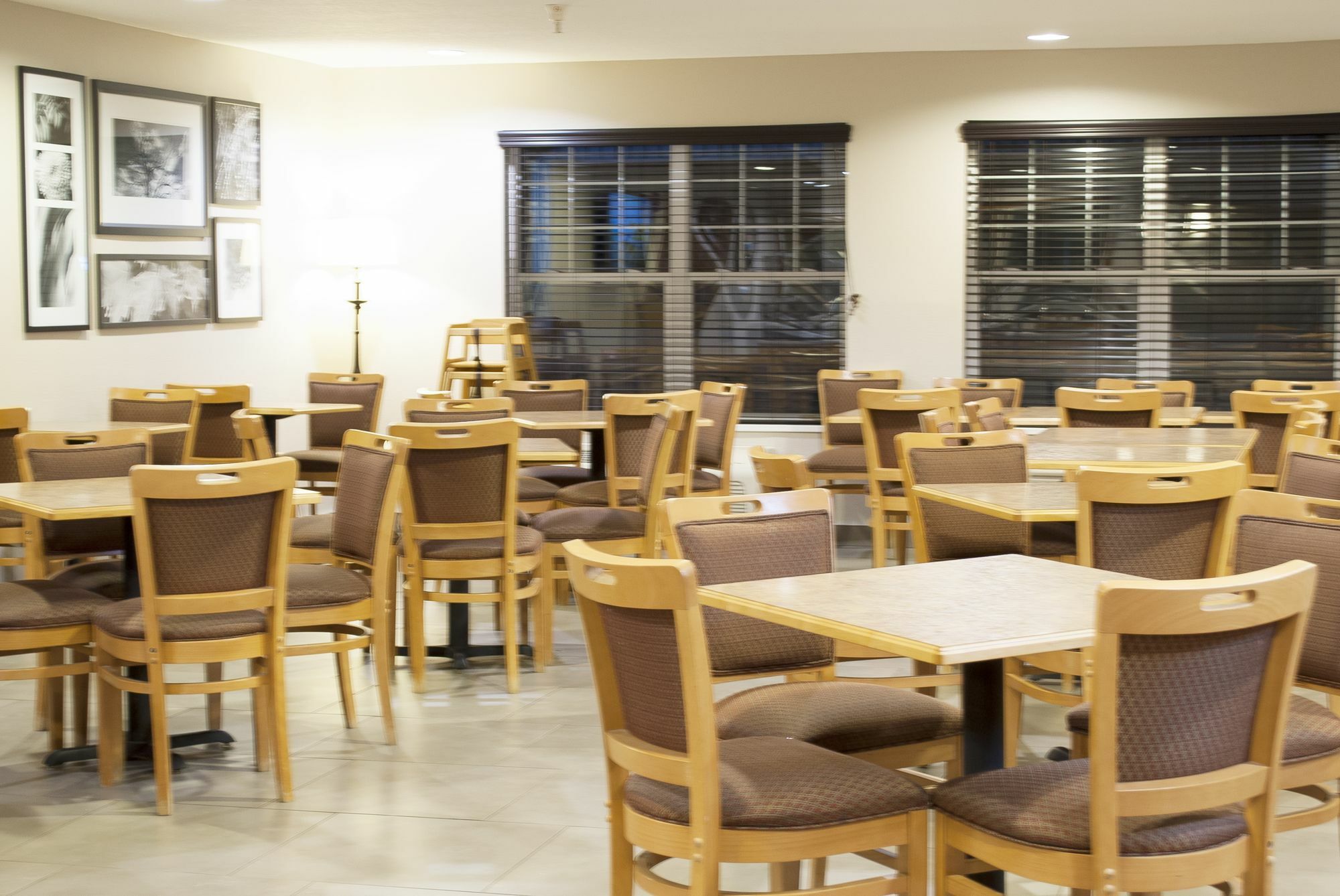 Country Inn & Suites By Radisson, Cedar Falls, Ia Экстерьер фото
